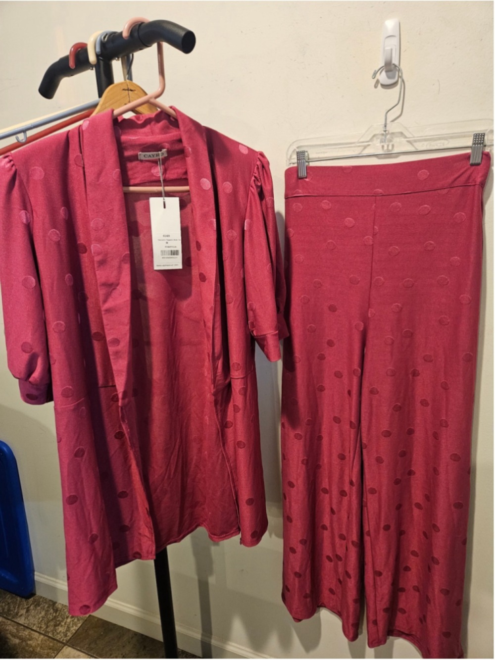 Women's Cayro NWT Magenta Matching Set Flared Pants & Open Jacket Size M